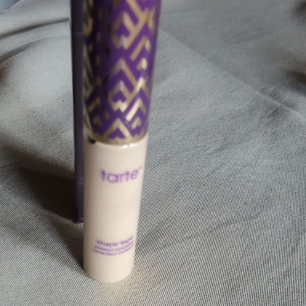 Tarte Concealer with Purple and White Design